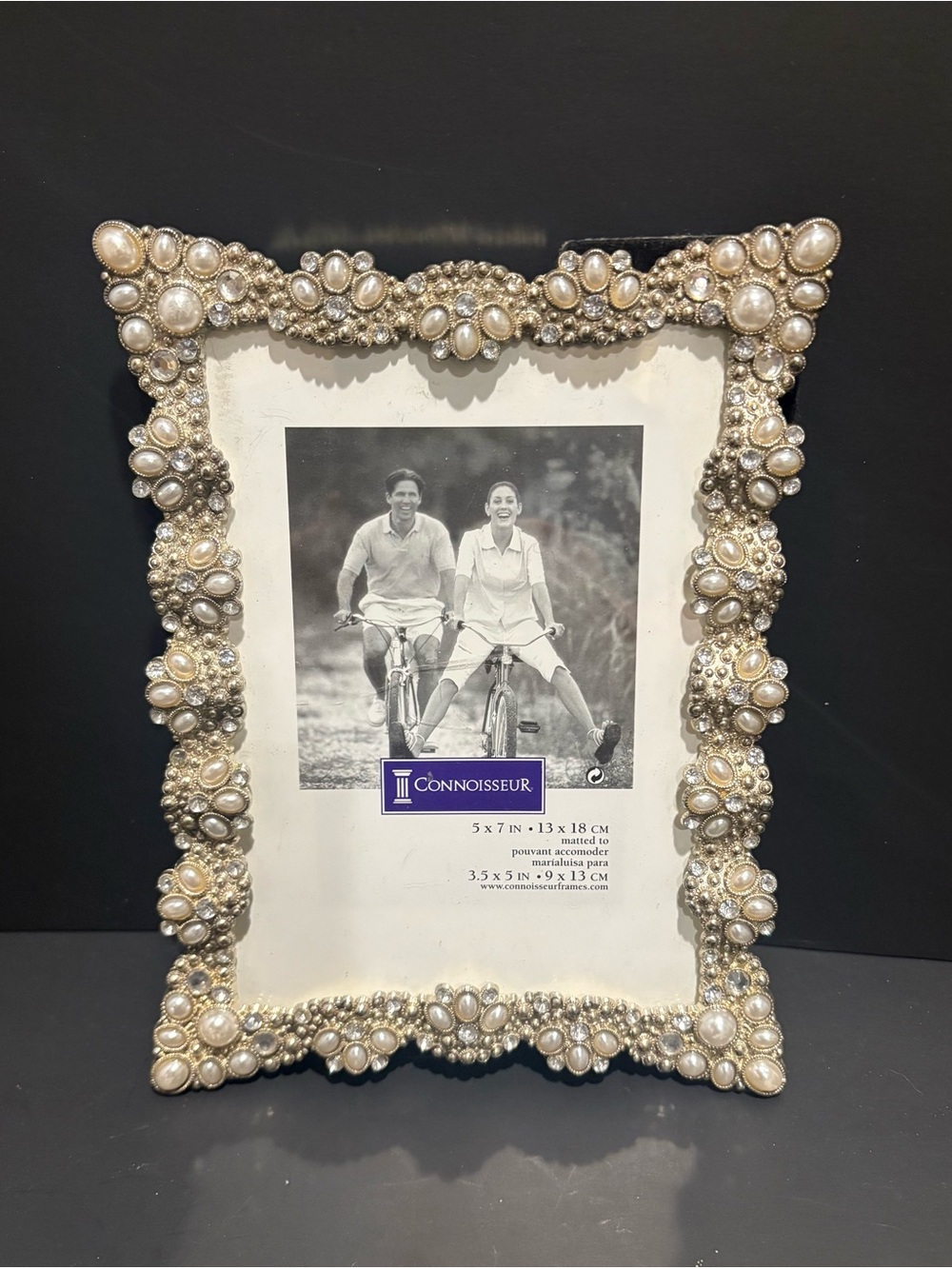 Pearl-Embellished Photo Frame - Ivory and Gold